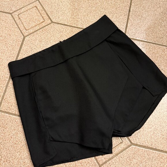 Black Classy Skort - Picture 1 of 4